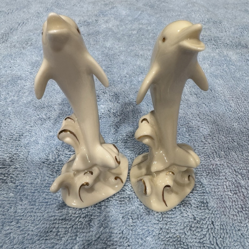Pair Of Lenox Leaping Dolphin Figurine Ivory Porcelain 24K Gold Accents 4" EUC - Picture 3 of 5